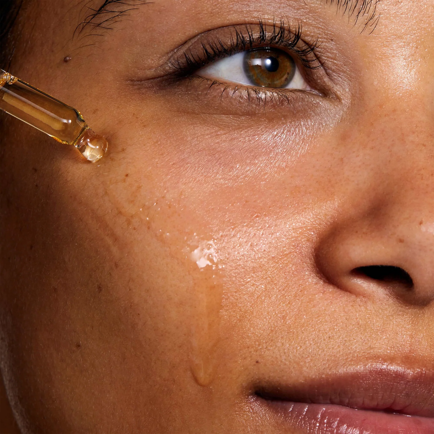 Roshang™ - Cyperus Rotundus Skin Serum